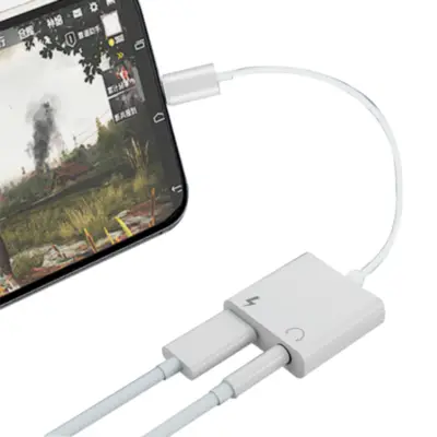 Vista lateral de Adaptador Audio Usb-C Macho A Auricular Miniplug Hembra + Usb-C P/Carga