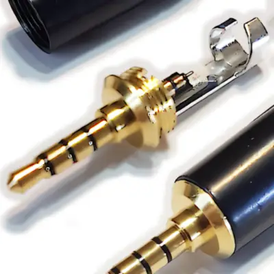 Detalles accesorios de Conector Ficha Miniplug 3,5 4 Polos Macho Metal Hq Negro