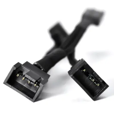 Vista lateral de Cable P/Cooler Splitter 4Pin Pwm Hembra A 3 Conect 3/4 Pin Macho