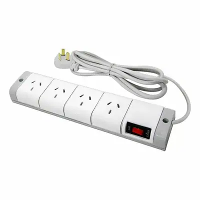 Vista lateral de Zapatilla 4 Tomas Cable 1,5M Blanco Multinorma