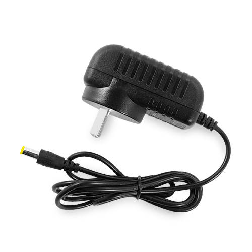 FUENTE SWITCHING 9V 1A CON FICHA 5,5 x 2,1 mm FUENTE SWITCHING 9V 1A CON FICHA 5,5 x 2,1 mm